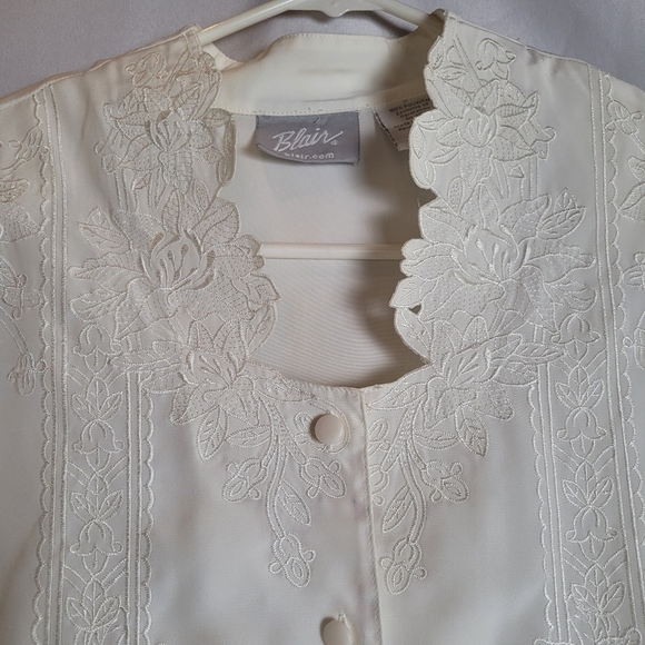 VTG 90's Blair Cream Embroidered High Neck Blouse Cut Out Long Sleeve Size L - Picture 2 of 8